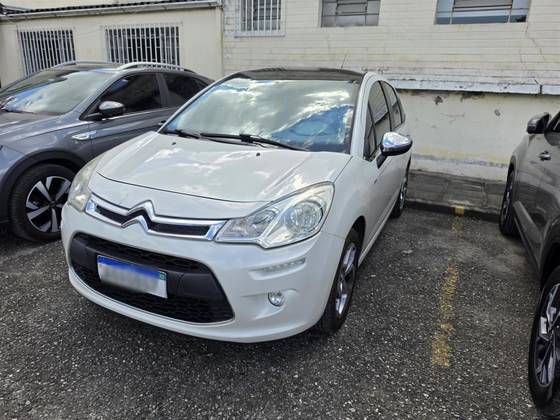 CITROËN C3 1.6 EXCLUSIVE 16V FLEX 4P MANUAL CITROËN C3 1.6 EXCLUSIVE 16V FLEX 4P MANUAL